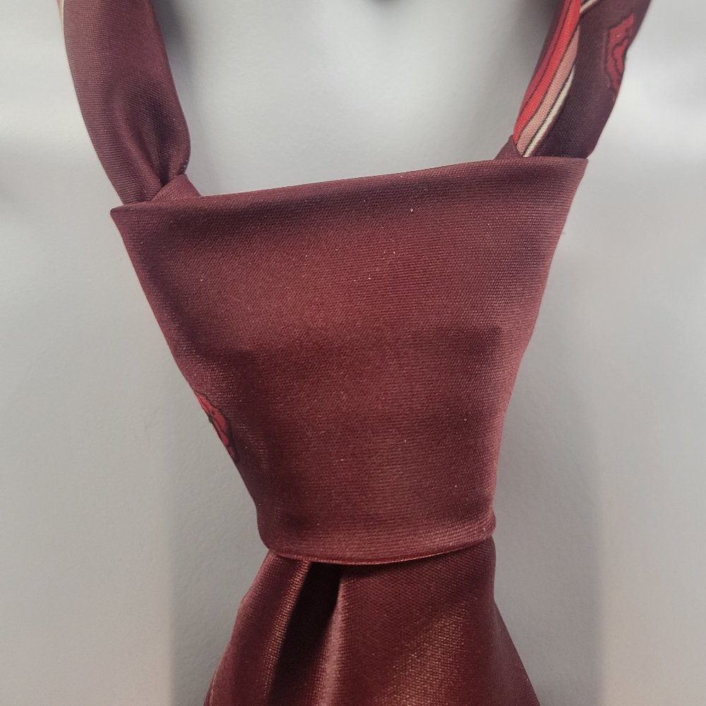 VINTAGE TREVIRA TIE 100% POLYESTER NECKTIE BURGUNDY